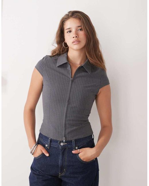 Weekday Kylie in het Blue