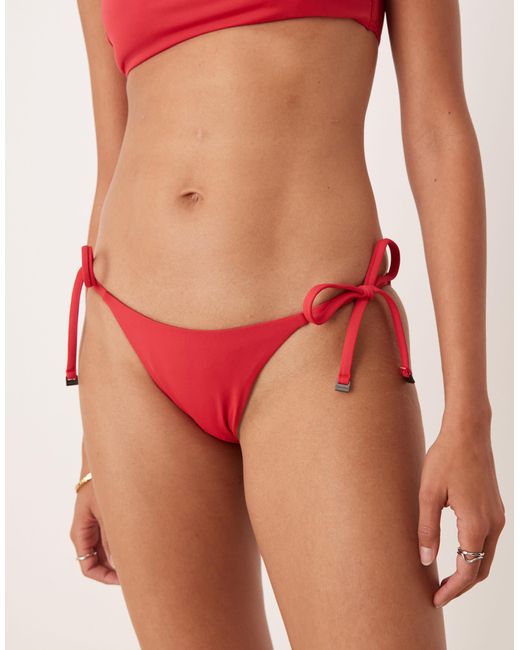 Bas Calvin Klein en coloris Red