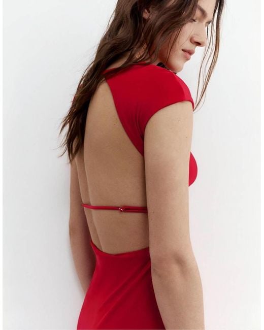 Pull&Bear Red Short Sleeve Midi Dress