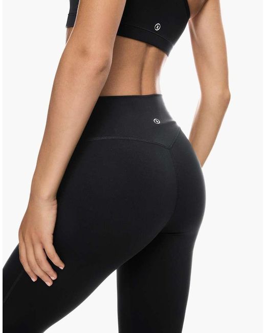 Pantaloni A Zampa Tecnici Neri di Bershka in Blue