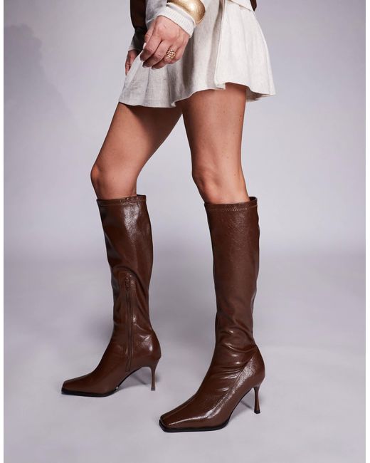 Public Desire Brown – scorpion – kniehohe stiefel