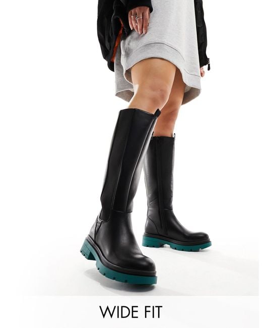 Fitted knee high clearance boots