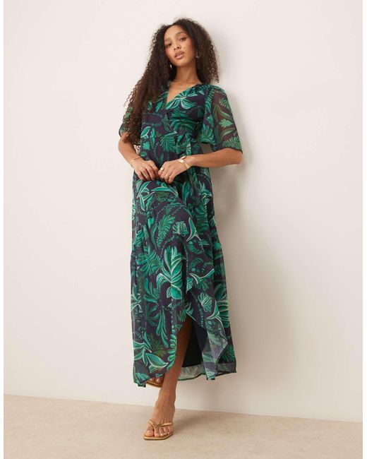 Hope & Ivy Green Flutter Sleeve Maxi Wrap Dress
