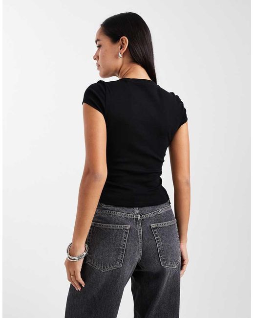 New Look Black Baby Tee