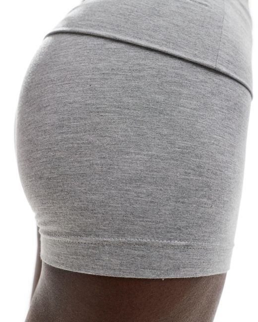 Miss Selfridge Gray – mini-shorts
