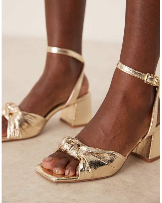 Asos Design di Asos Design Wide Fit in Brown