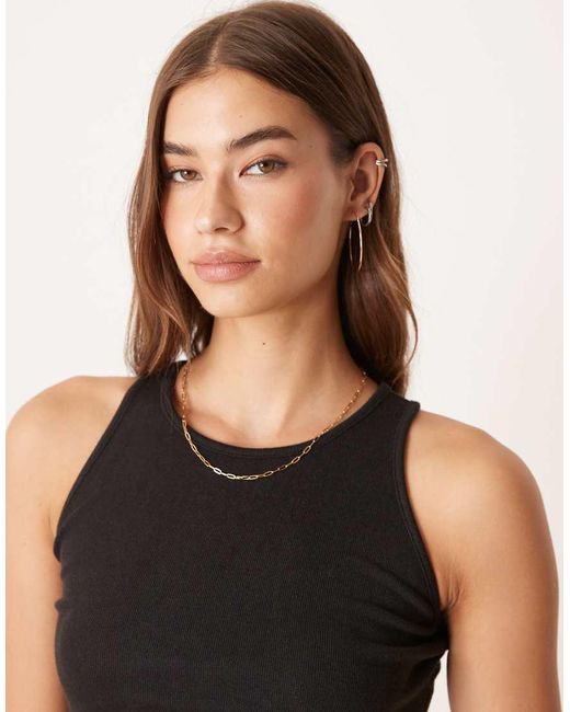 agon® Black Tank Crop Top