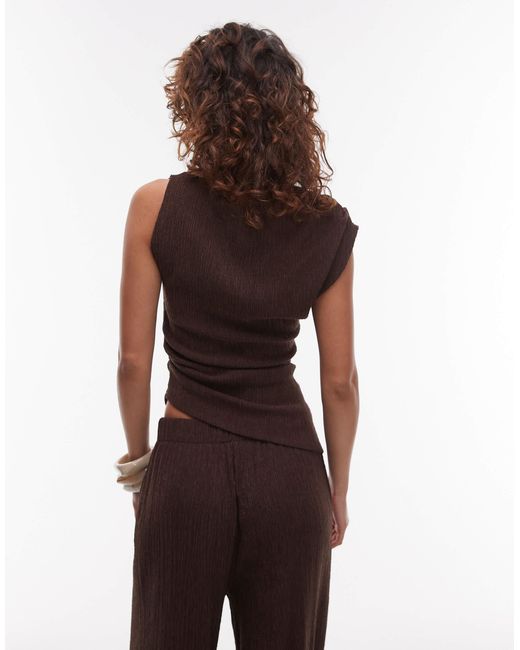 Débardeur asymétrique texturé à fronces - chocolat TOPSHOP en coloris Brown