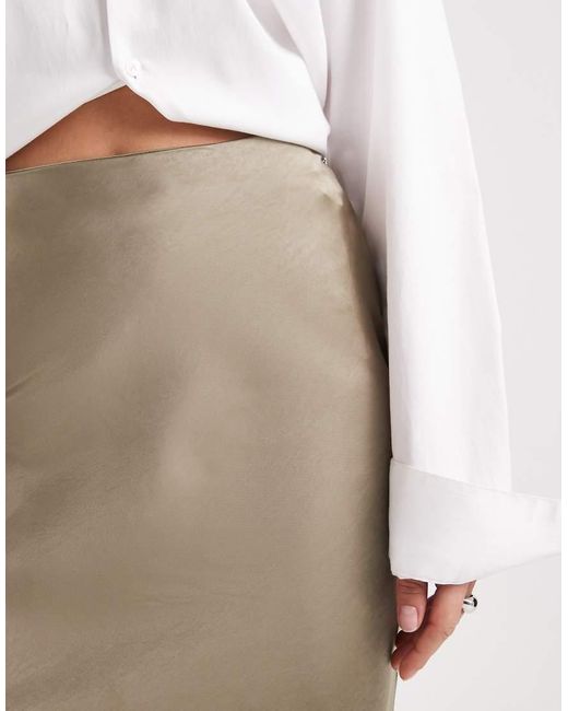 4th & Reckless White Satin Column Maxi Skirt