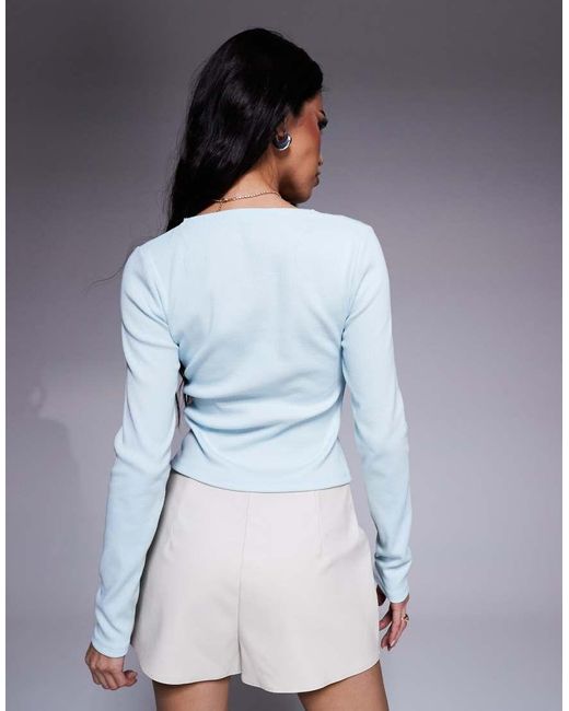 Top A Maniche Lunghe Con Scollo Profondo E Dettagli di ASOS in Gray