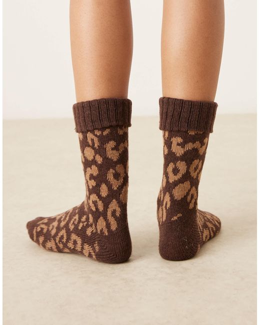 Accessorize Natural – socken mit mehrfarbigem leopardenmuster