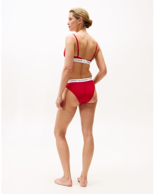 Bralette Triangular De Tommy Hilfiger de color Red