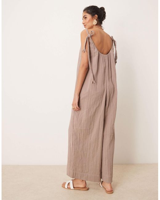 Combinaison double épaisseur à encolure dégagée et bretelles nouées effet tressé - taupe ASOS en coloris Natural