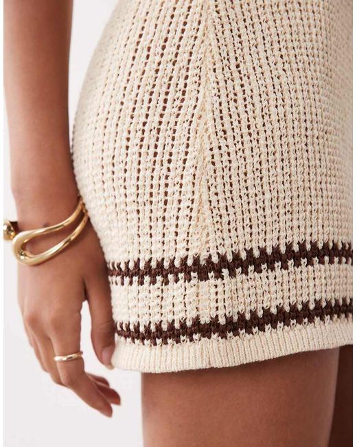 Coast di Rhythm in White