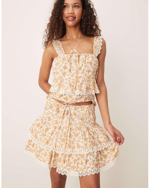 ASOS Gelaagde Minirok Met Geborduurde Zoom En Bloemenprint, Deel Van Co-Ord Set in het Natural