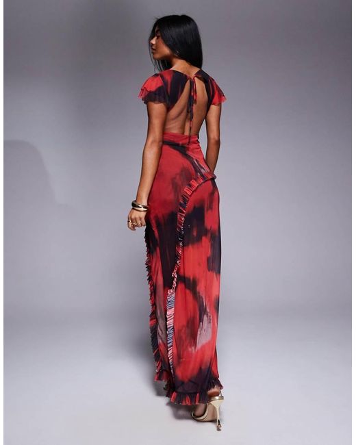 Vestido Largo Con Estilo Acuarela, Cuello Barco Y Detalles De Volante En El Cuerpo Y Las Mangas De ASOS de color Red