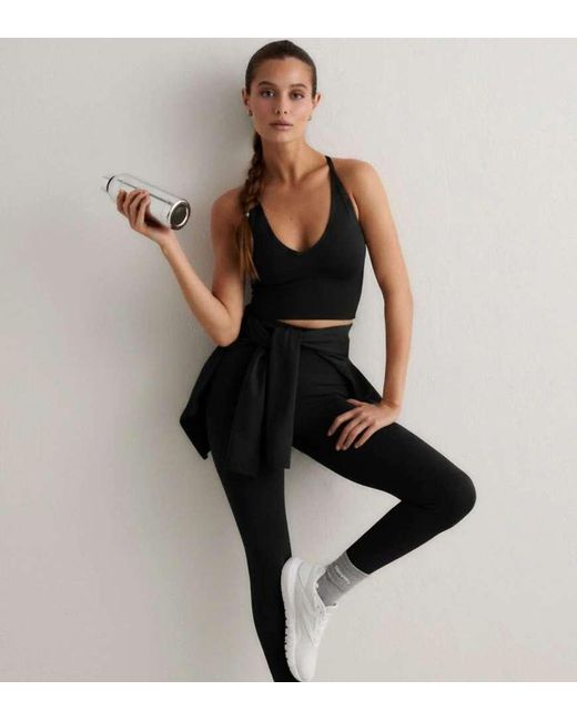 Aim'n Black Shape Seamless Tall Tights