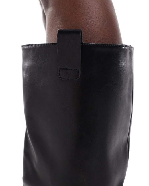 Twix di SEQWL in Black