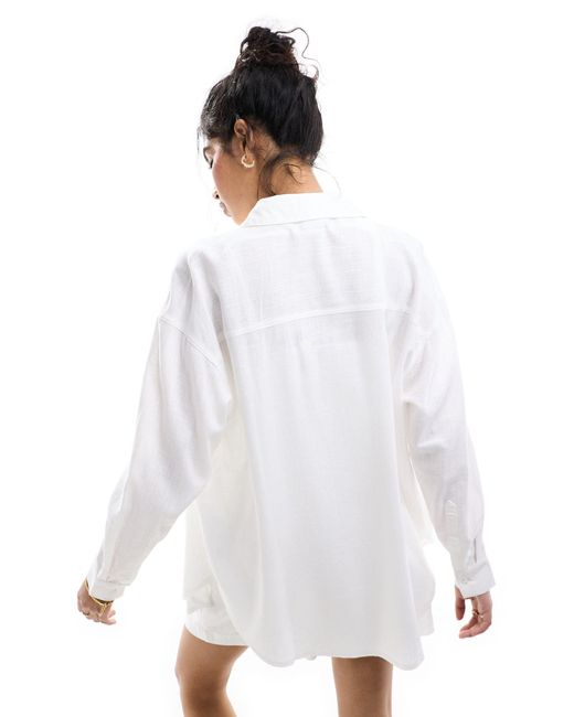 Camisa blanca holgada ASOS de color White