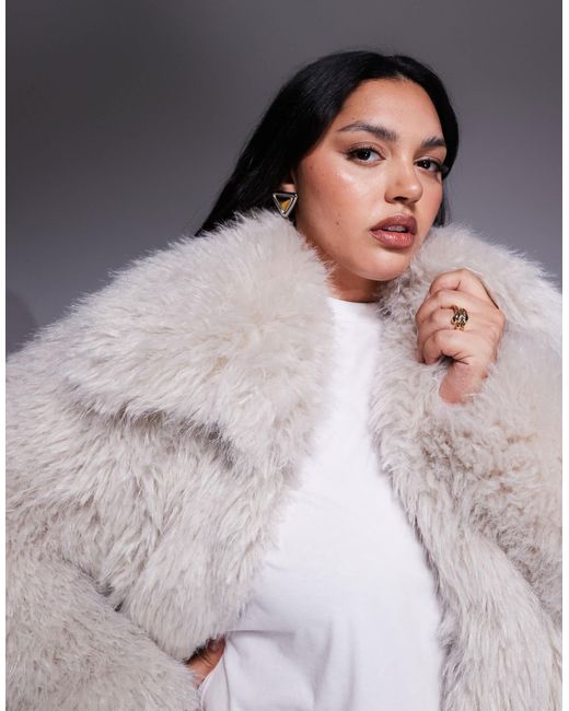 Asos design curve - veste courte en fausse fourrure - crème ASOS en coloris White