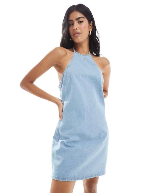 ASOS Denim Mini-Jurk Met Halternek En Rechte Pasvorm in het Blue