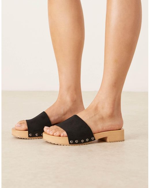 ASOS Natural – favourite – mules-clogs aus wildlederimitat