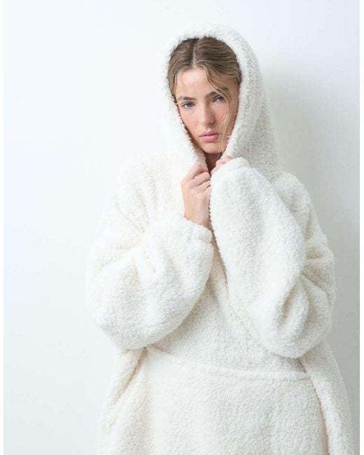 Loungeable White Cozy Snow Tipped Super Soft snuggle Hoodie