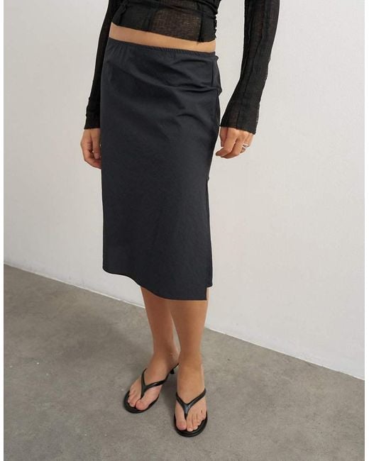 TOPSHOP Black Techy 90S Length Skirt