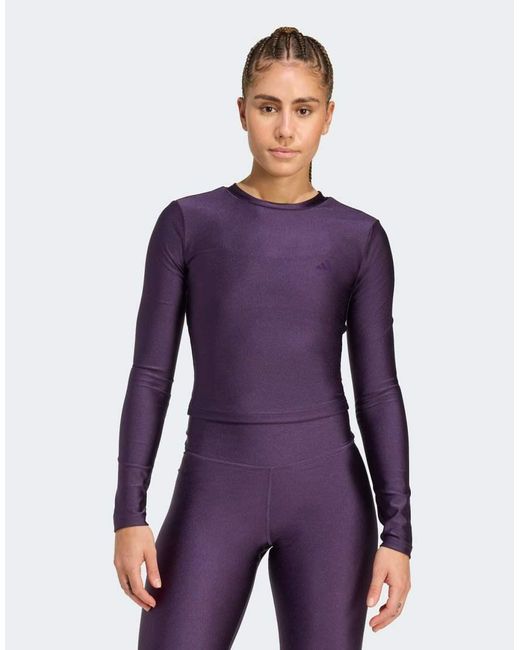 Adidas Originals Workout Essentials in het Purple