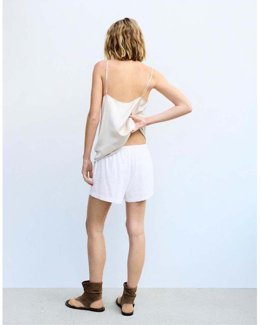 Pantaloncini di Pull&Bear in White