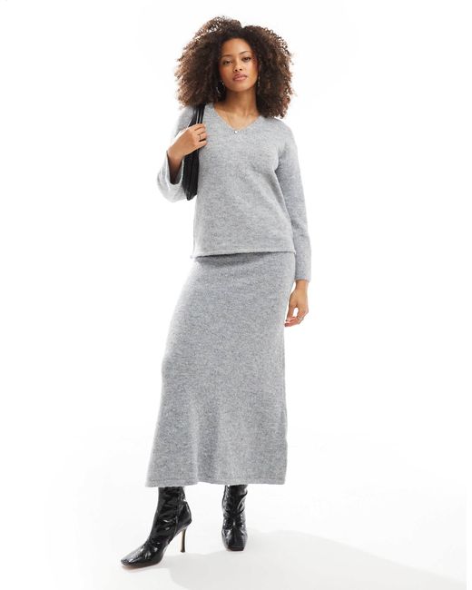 4th Reckless Women's Gray Fluffy Wool Mix Knitted Maxi Skirt Co-Ord