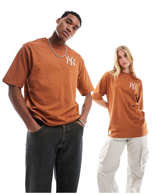 T-shirt unisex color ruggine con logo ny di KTZ in Brown