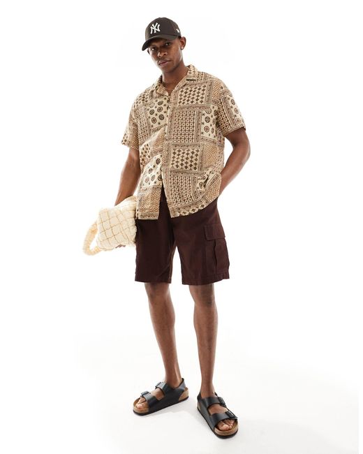 Camisa beis holgada con estampado ASOS de hombre de color Brown