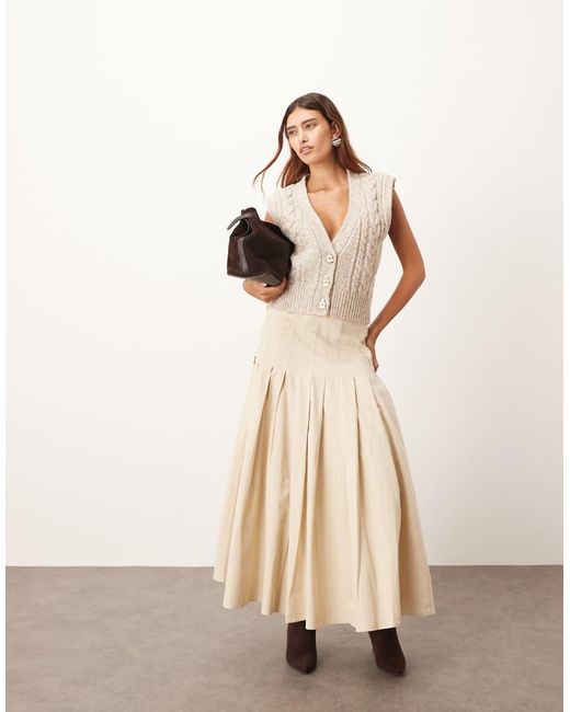 Cardigan Senza Maniche di ARRANGE in Natural