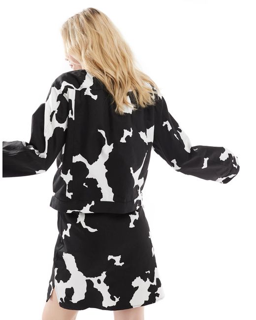 Veste d'ensemble oversize en denim stretch à imprimé vache - chocolat Object en coloris Black