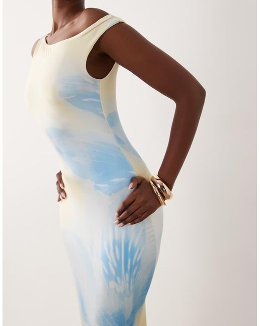 Missy Empire White Double Sculpted Slinky Asymmetric Shoulder Maxi Dress