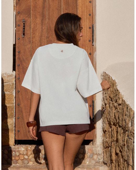 4th & Reckless White X luana barron – oversize-t-shirt aus baumwolle