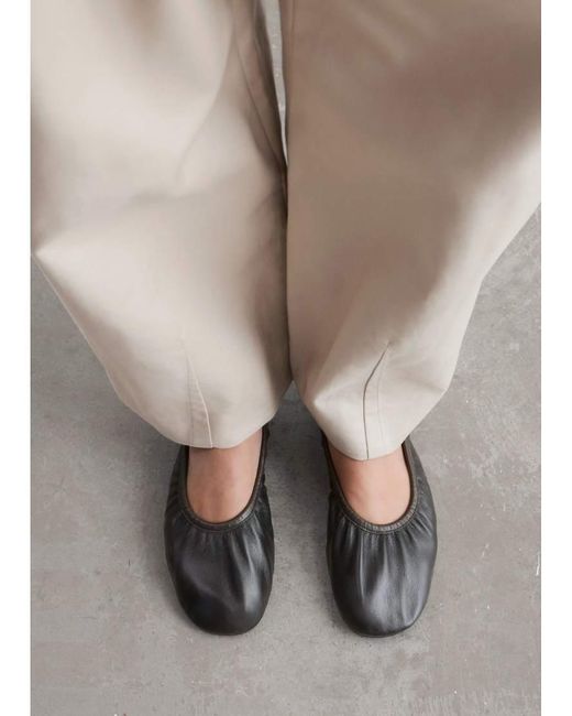 & Other Stories Black Leather Ruched Ballet Flats