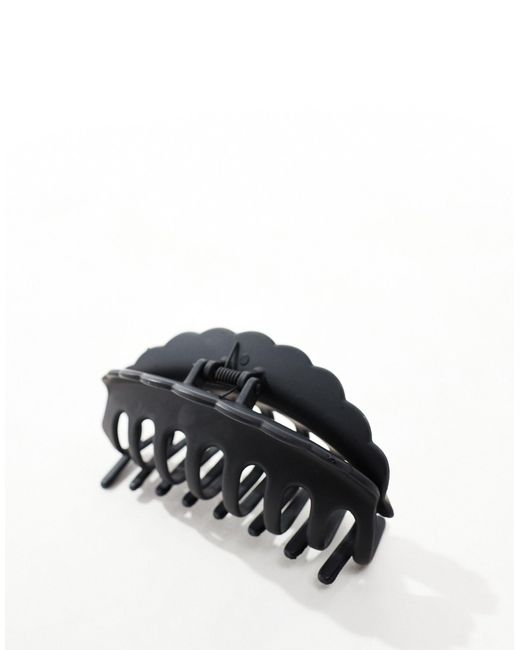 ASOS Black Hair Claw With Scallop Edge Design