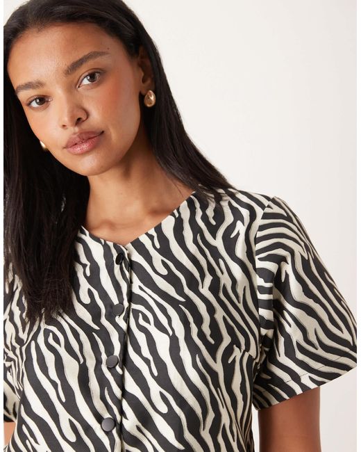 Y.A.S Brown Structured Top