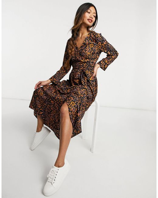 Vero Moda Exclusive Wrap Midi Dress in Brown | Lyst