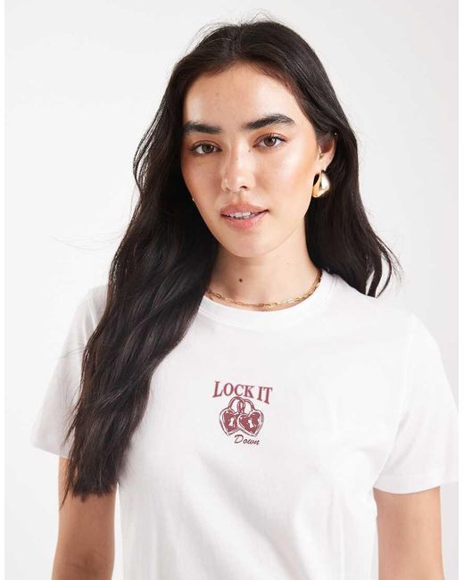 Camiseta Blanca Con Estampado Gráfico "Lock It" De -Blanco JJXX de color White