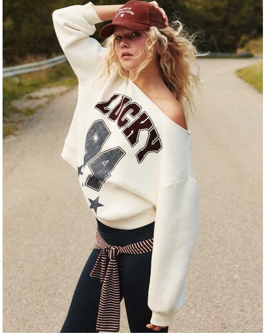 Stradivarius Asymmetrisch Sweatshirt Met Print in het White