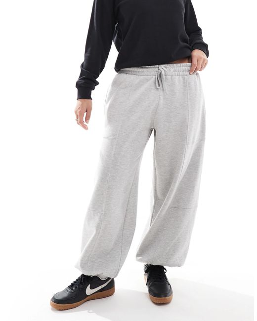 Stradivarius White Seam Front jogger