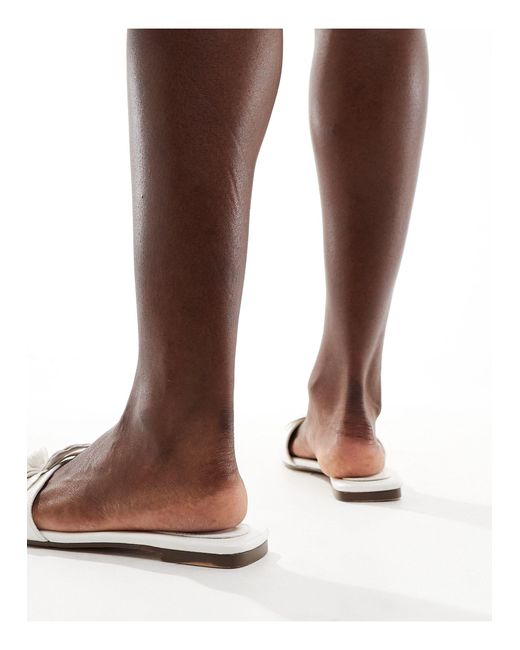 SIMMI Brown Simmi London Miray Flat Sandal With Flower Detail