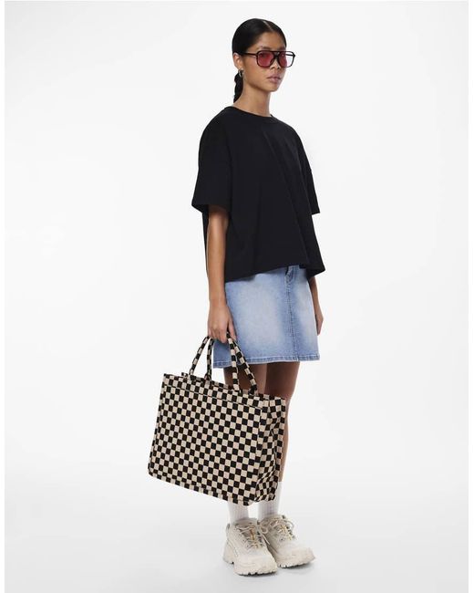 Pieces Black Short Sleeved Top