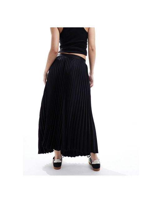 Y.A.S Black Satin Pleated Midi Skirt