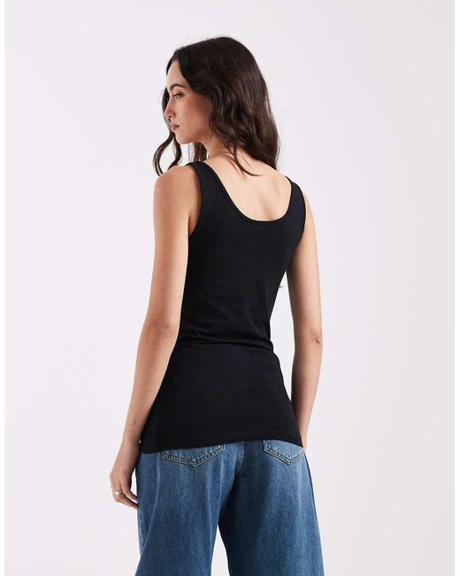 Top Senza Maniche di ONLY in Black