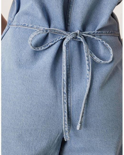 ASOS Blue – ärmelloser jeans-jumpsuit