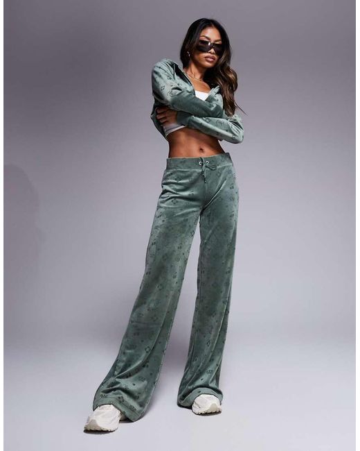 Juicy Couture Joggingbroek Van Velours Met Monogramprint in het Green